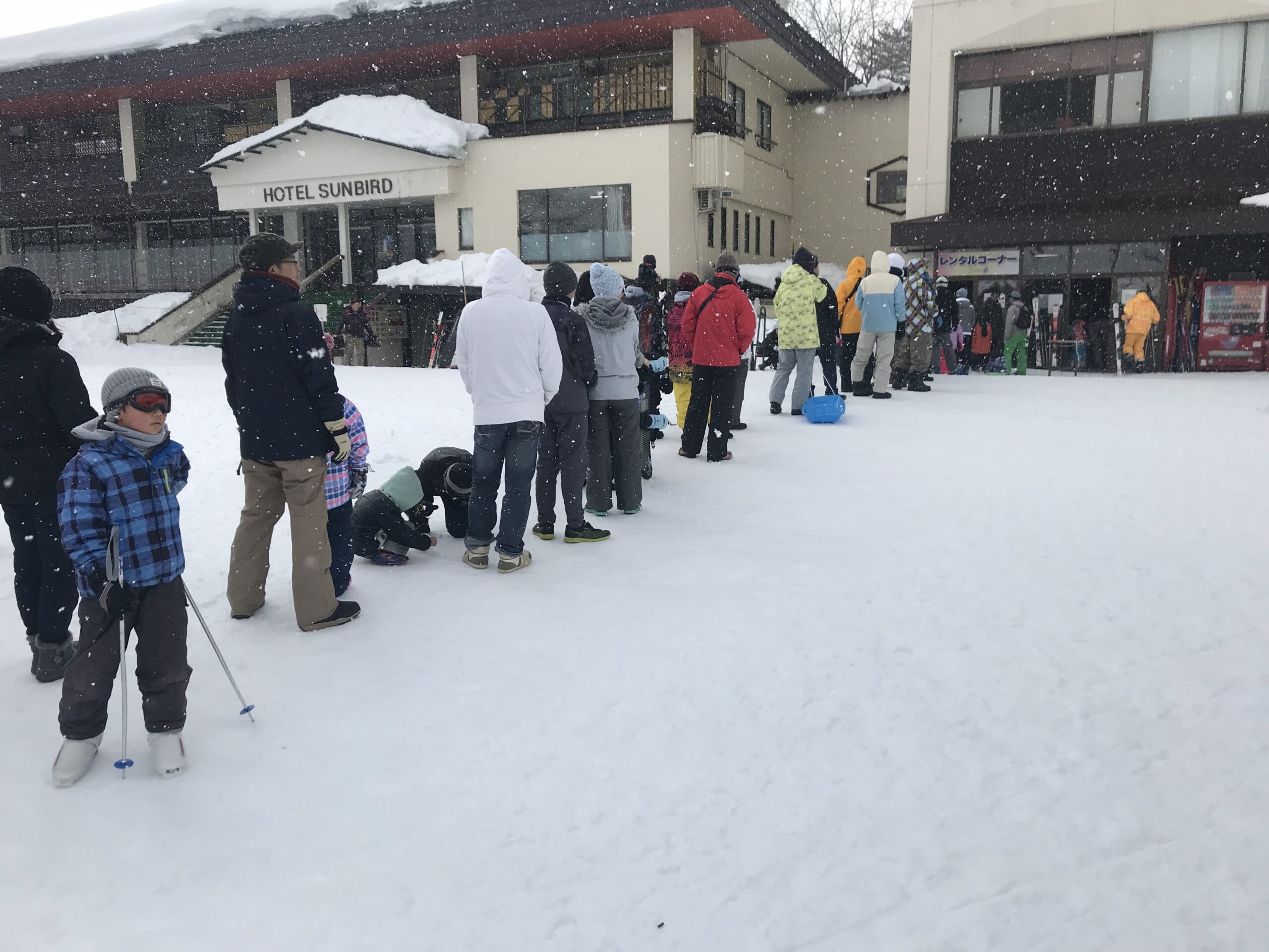 水上高原・藤原スキー場　スノーサーチ　家族連れ　SNOWSEARCH