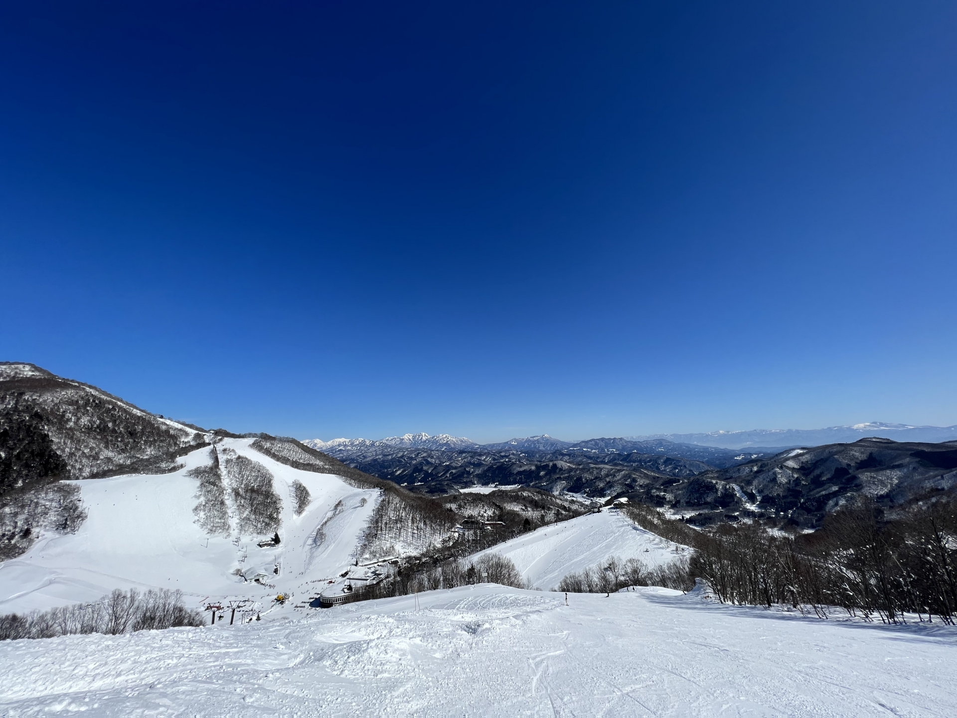 HAKUBAVALLEY 鹿島槍スキー場