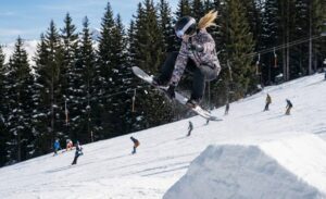 ADDICTED TO THE SHED　スノーサーチ　SNOWSEARCH